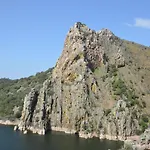 Apartament Y Monfrague