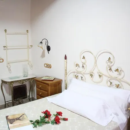 Y La Canada En Monfrague Appartamento *